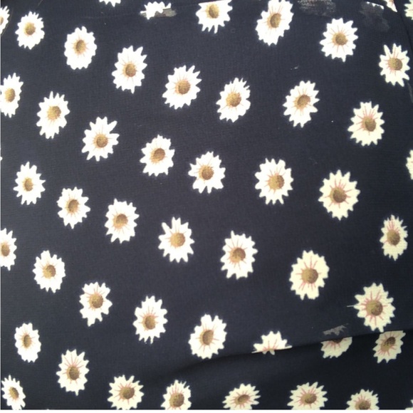 Urban Outfitters Lucca Couture Navy Blue Daisy Print Sun Dress - Size Large - Picture 3 of 12